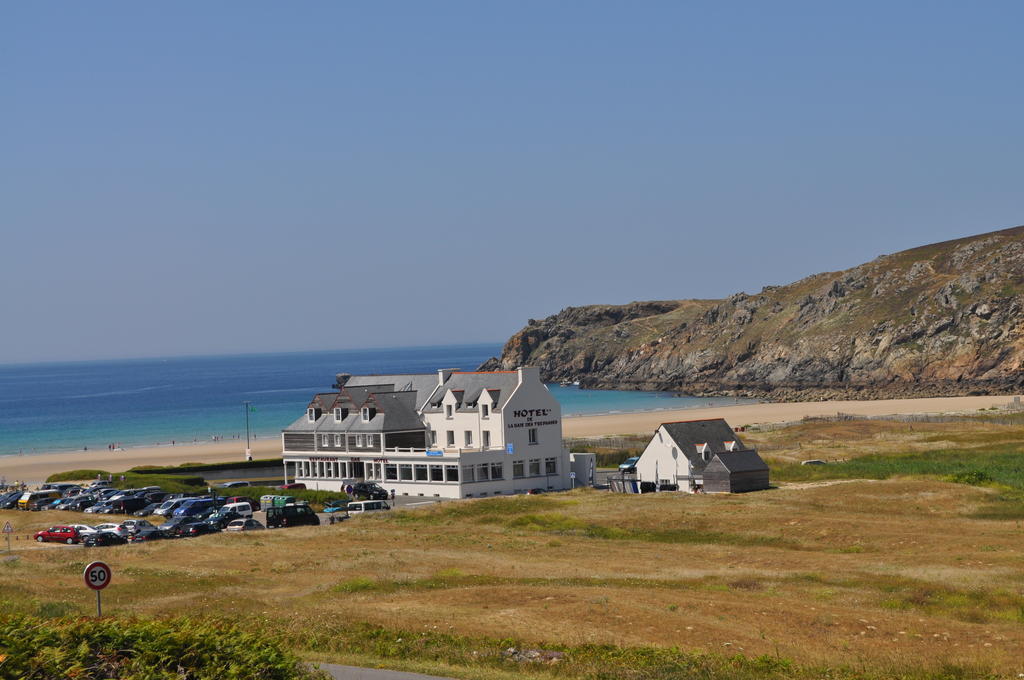 Hotel De La Baie Des Trepasses Plogoff Exteriör bild